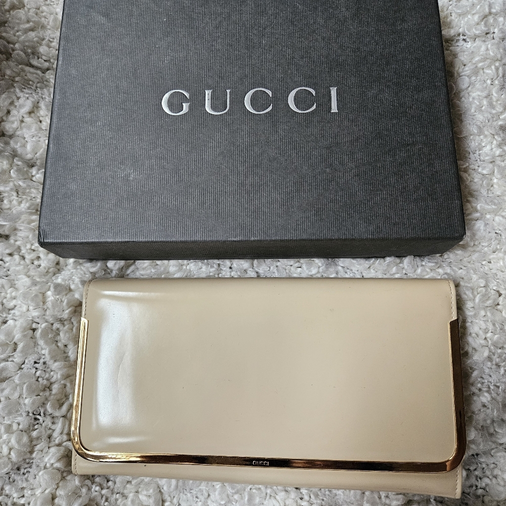 Gucci clutch
